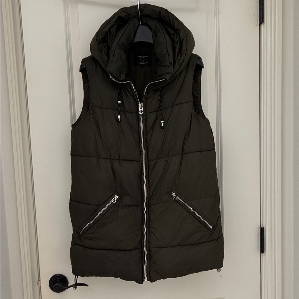 Zara Dark Green Hooded Puffer Vest